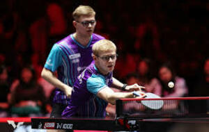 Alexis et Félix Lebrun s'imposent en finale du double du grand smash de Singapour!